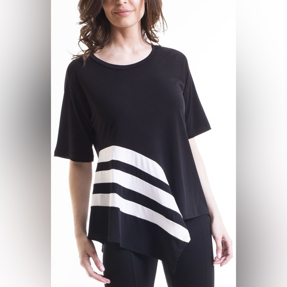 Vecceli Italy Black and White Striped Asymmetrical Top XL langenlook artsy